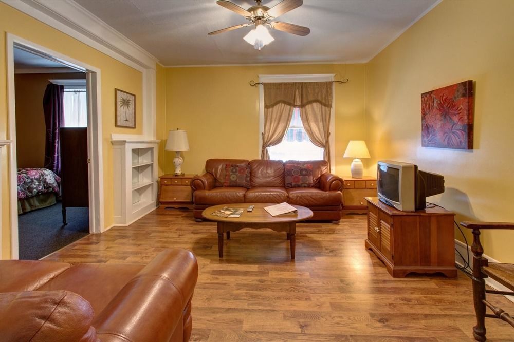 Suites On Main Margaretville ภายนอก รูปภาพ